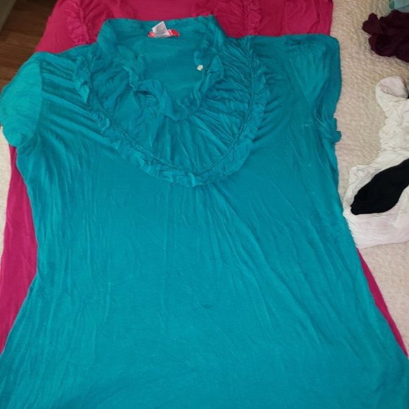 Tops bundle - Picture 3 of 5